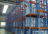 China Manufacturer Warehosue Storage Drive in Pallet Racking